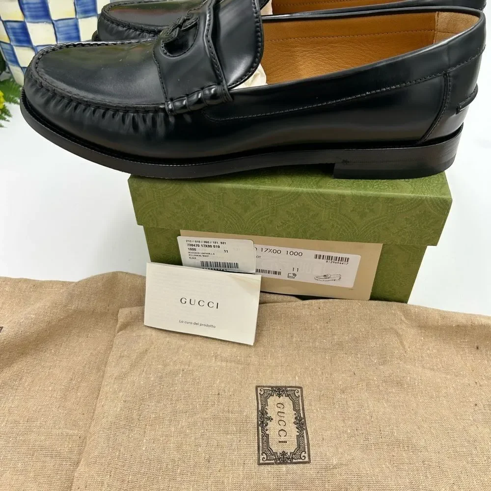 Men’s Gucci interlocking GG Leather loafers size 11 made in Italy